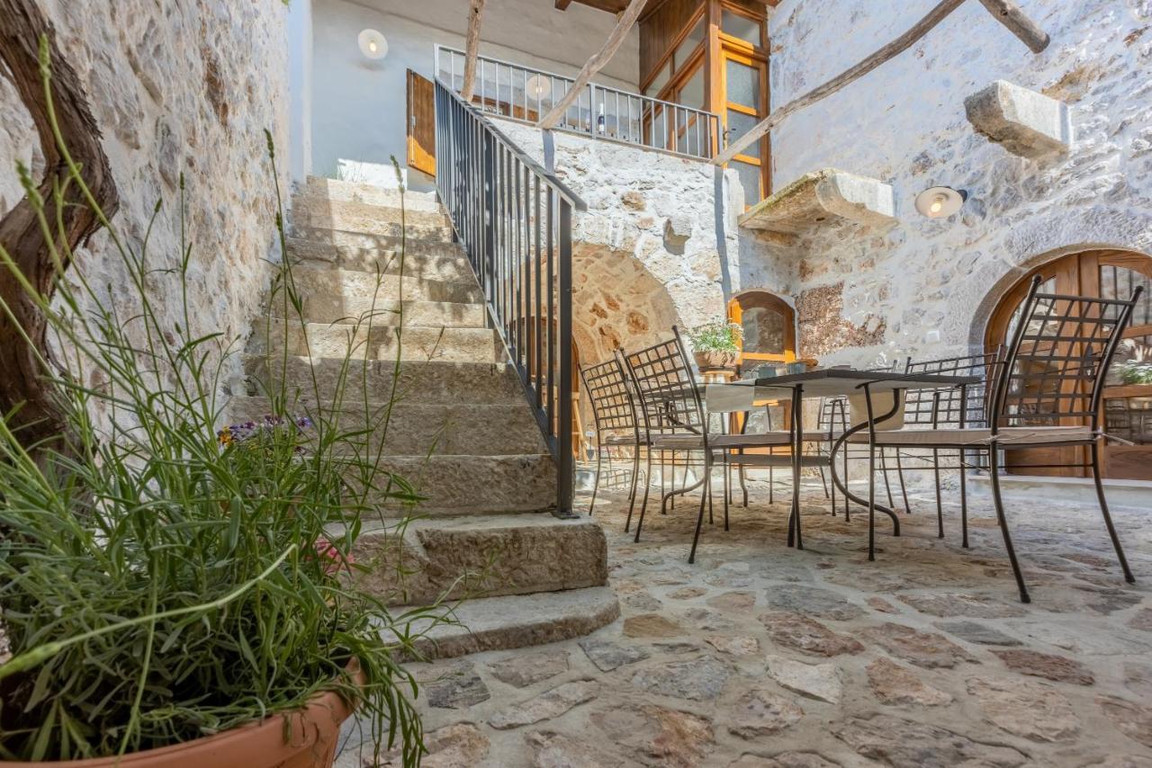 Stara Kuca - Old Stone House *