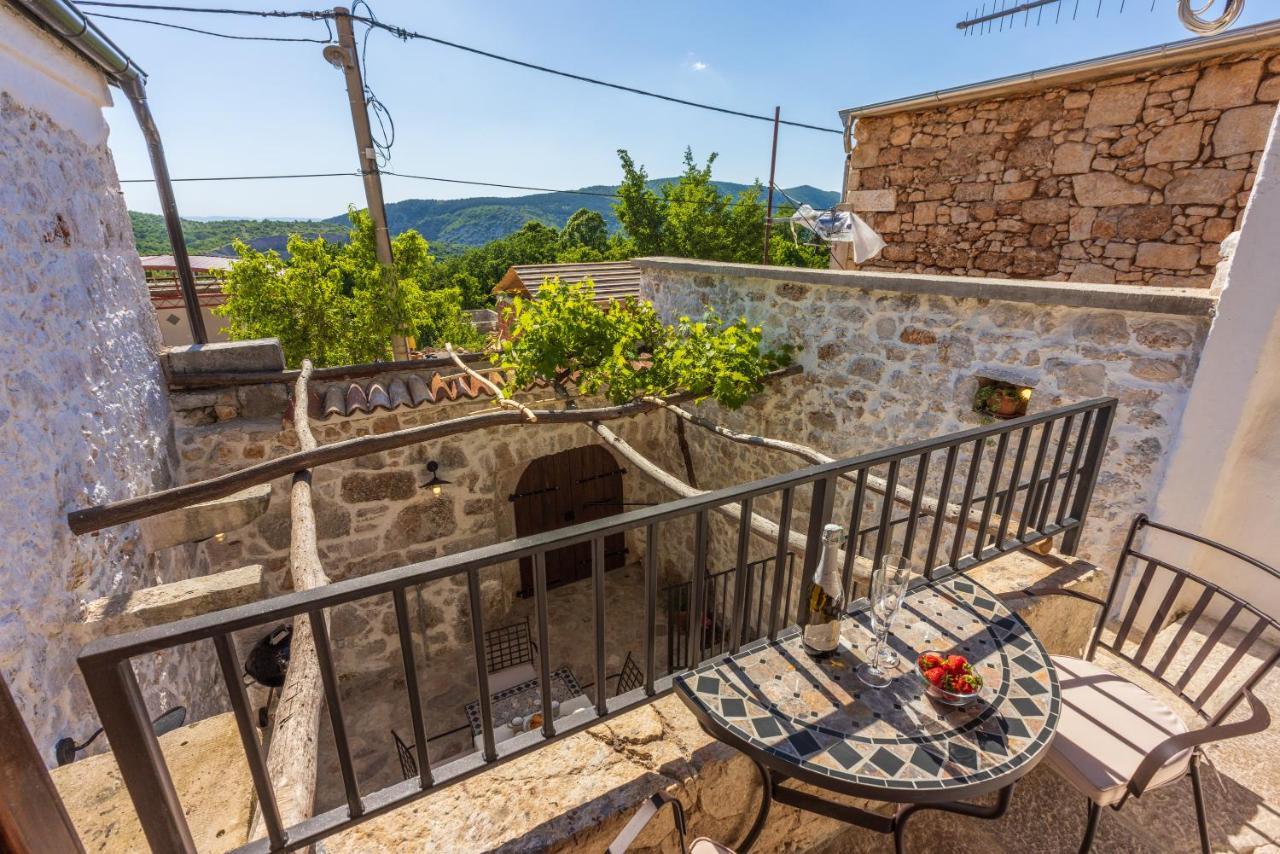 Stara Kuca - Old Stone House Villa