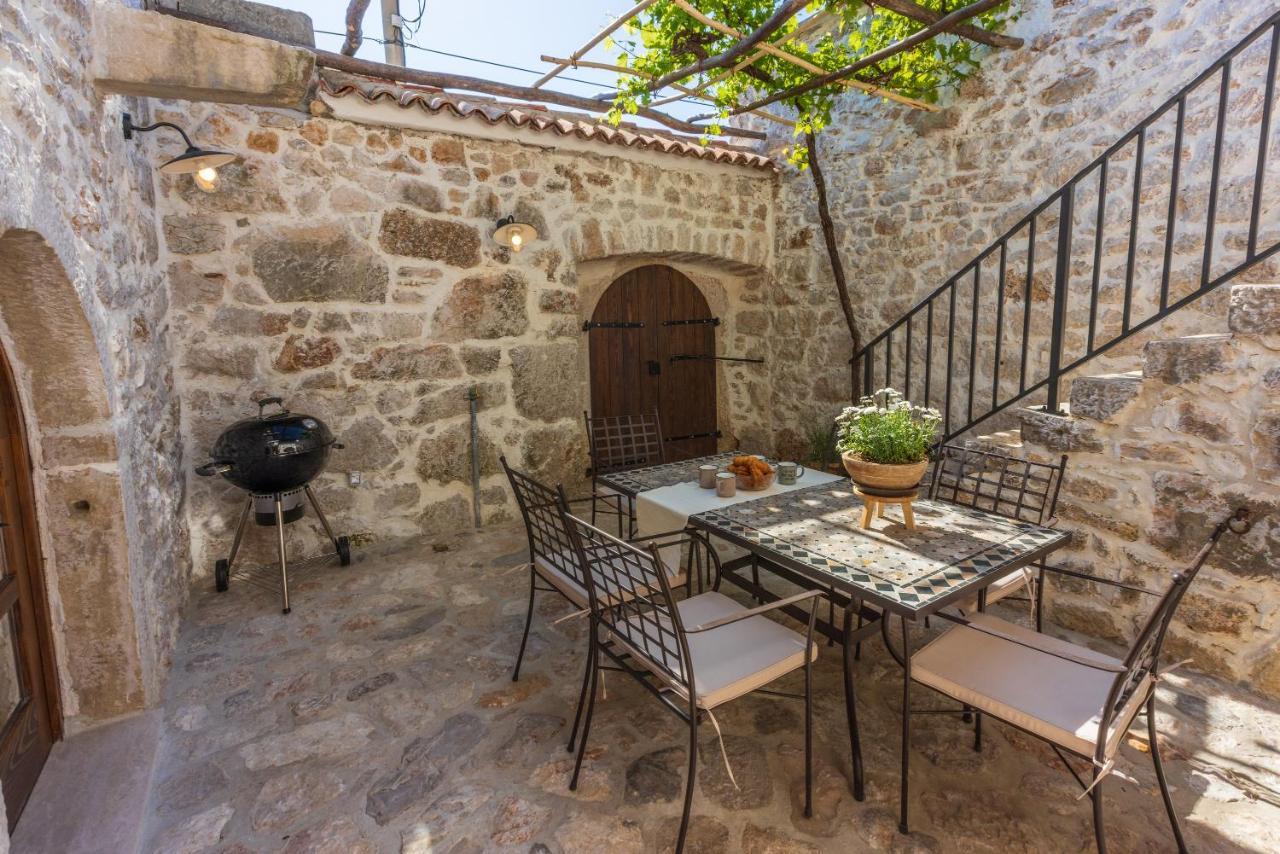 Stara Kuca - Old Stone House Villa